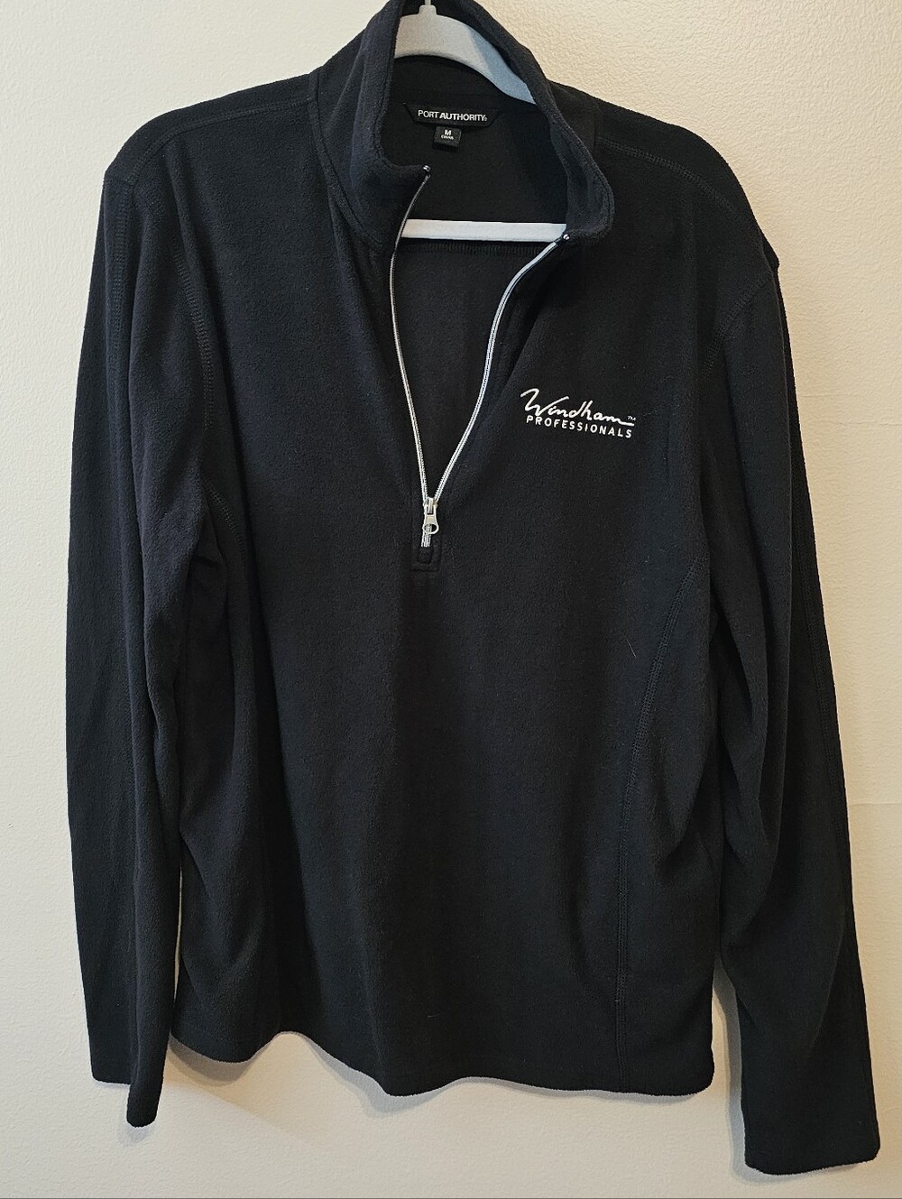 Port Authority Size M Fleece 1/4 Zip Black